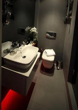 X Flats Galata Apartment *
